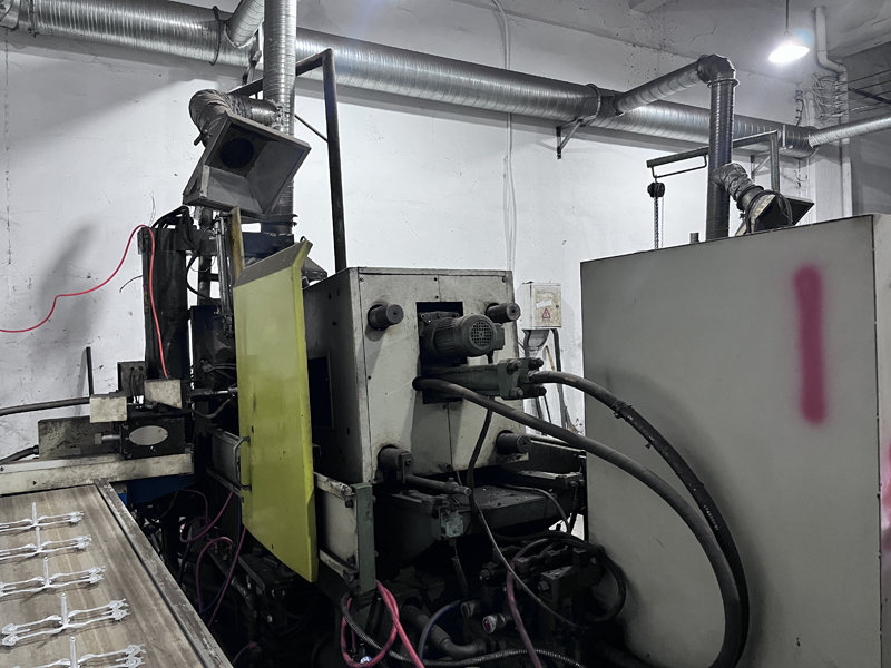 Jinhua Hanjia'nın atölyelerinde ışıklar neden hep açık?